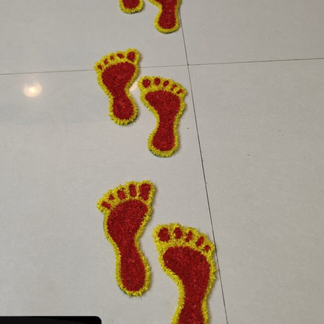 Laxmi paul using woolen